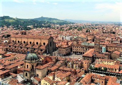 mercato-di-mezzo-commercio-guida-di-bologna