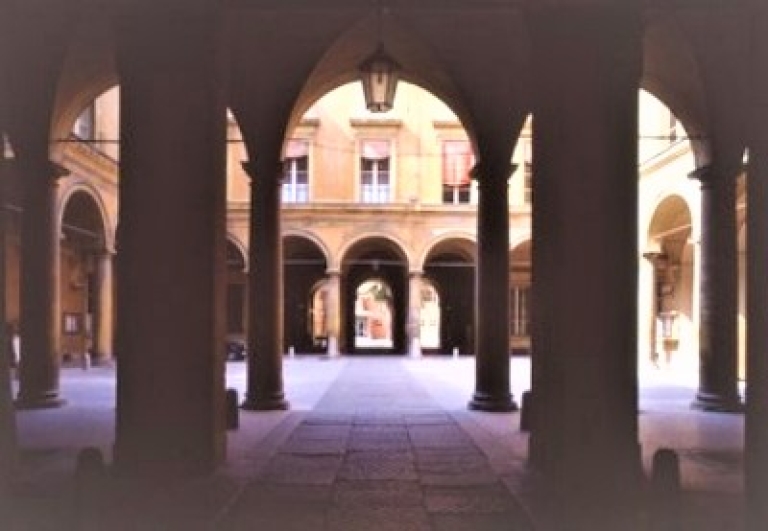 palazzo-hercolani-arte-storia-bologna-guida-turistica